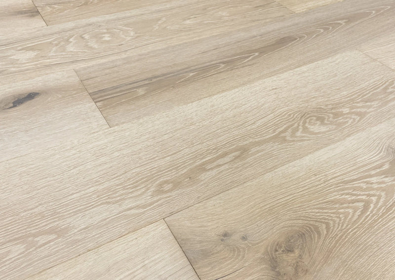 Sonder Chateau Fawn 9-1/2xRL(24-87) Wirebrushed UV Lacquer Oak Engineered Hardwood Flooring
