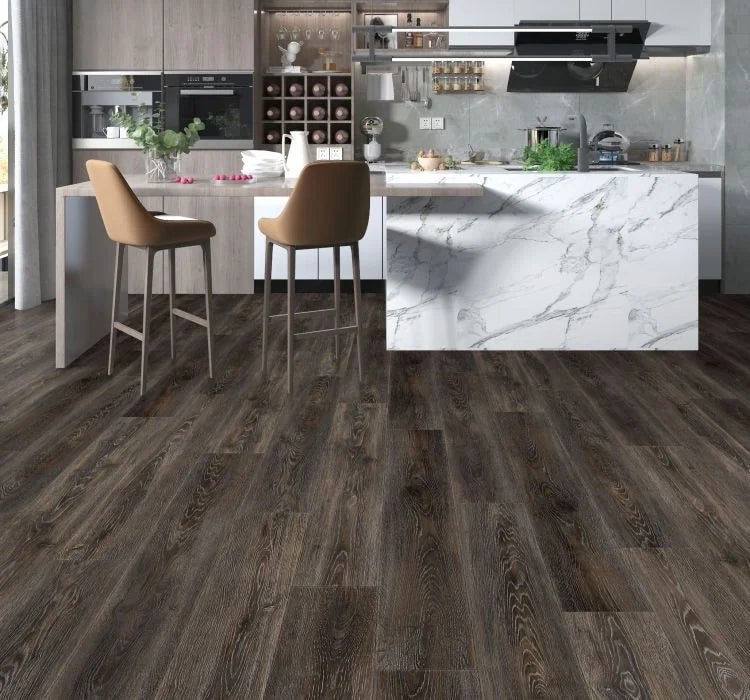 SPC Diamond Rich Oak Black 9x60 Wood Look LVP Plank