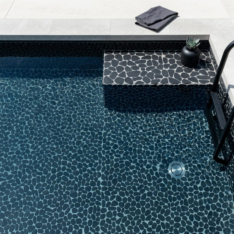 Waterbrook Super Black 12x12 Jumbo Sliced Pebble Stone Mosaic 12x12_sheet — Swimming Pool pool interior