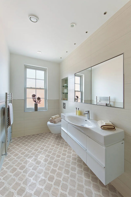 White Quarry Savona Pattern Polished 0.38 Inch Marble Mosaic Tile