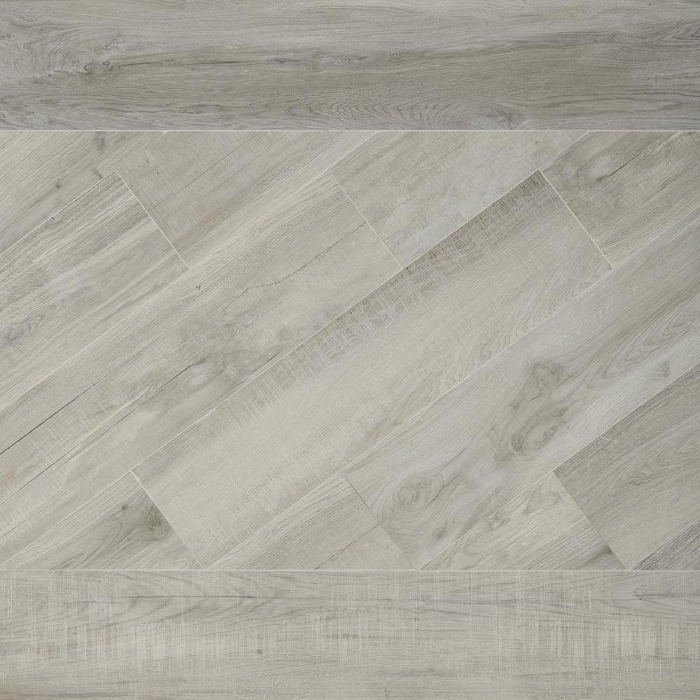 Aequa Cirrus Anti-Slip 8x32 Porcelain Tile — Solidshape