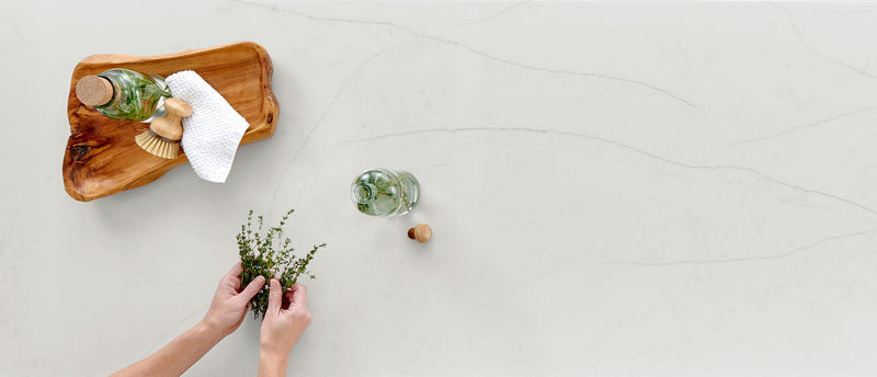 Calacatta Clara 127x75 2 cm Polished Quartz Slab