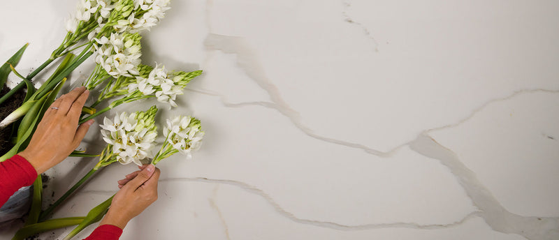 Calacatta Classique 112x26 2 cm Polished Quartz Prefab