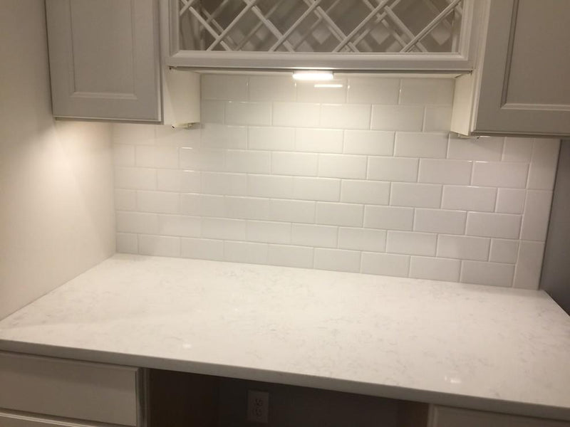 Calacatta Vicenza 112x26 2 cm Polished Quartz Prefab