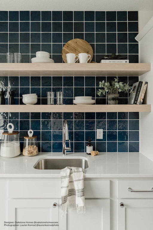 Cloé Blue Glossy 5x5 Ceramic  Tile