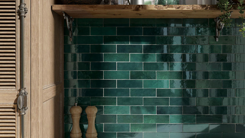 Cloé Green Glossy 2-1/2x8 Ceramic  Tile