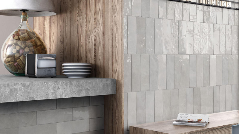 Cloé Grey Glossy 2-1/2x8 Ceramic  Tile