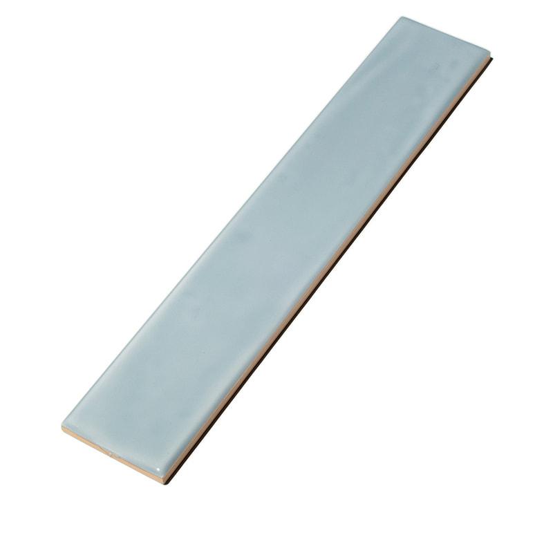 Dreamtile Wave Sky Blue Glossy 0.5x8 Ceramic Coprifillo