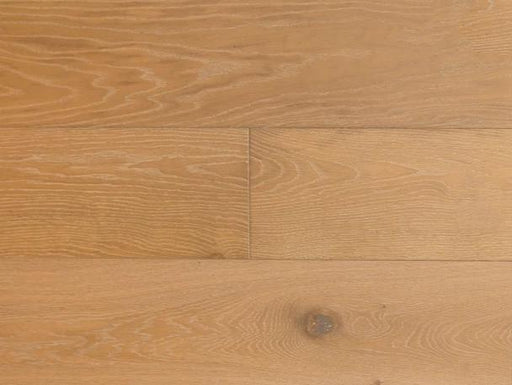 Inception Annecy 3/4x96   Engineered Hardwood French Oak Quarter Round