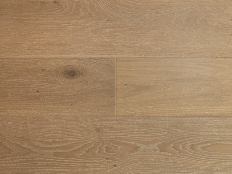 Inception Reine 3/4x96   Engineered Hardwood French Oak Quarter Round