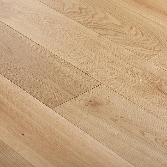 Lusso 207 Euro Oak 3.5x96   Engineered Hardwood  Quarter Round