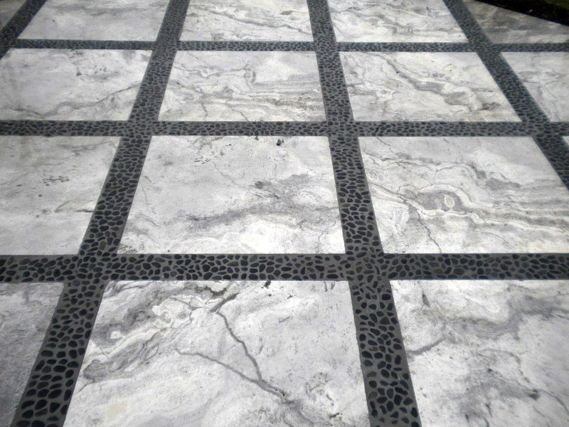 Silver Travertine Paver 24x24 Tumbled   2 inch