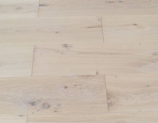 Villa Bastia 94   Engineered Hardwood European Oak T-Molding