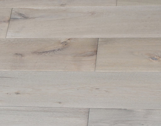 Villa Nantes 94   Engineered Hardwood European Oak Quarter Round