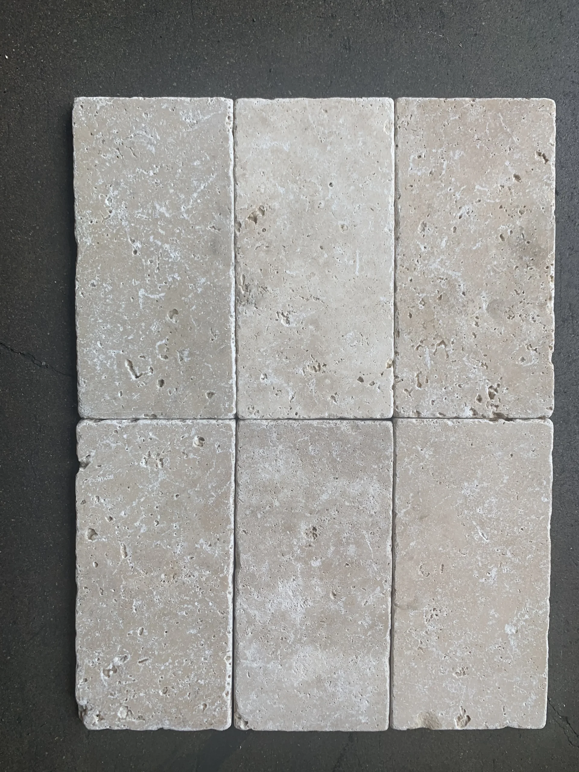 Alabastrino (Ivory) Travertine Ivory Tumbled 3x6 Travertine Tile