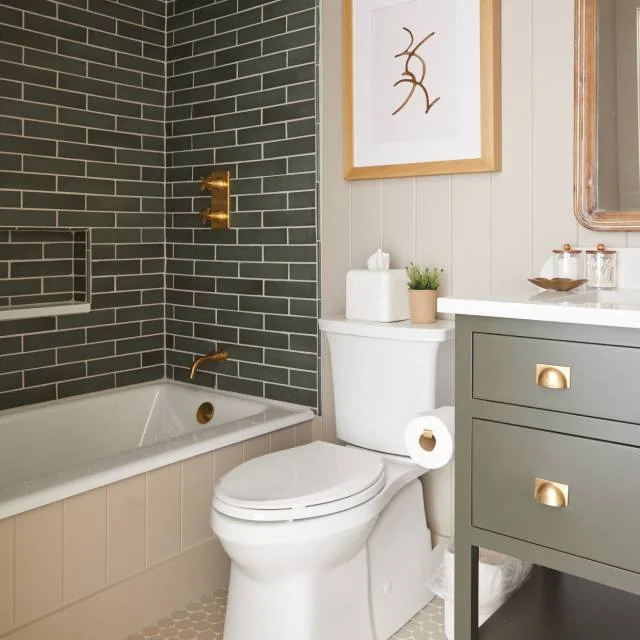 Makoto Midori Green 10x2.5 Matte Wall Ceramic Tile