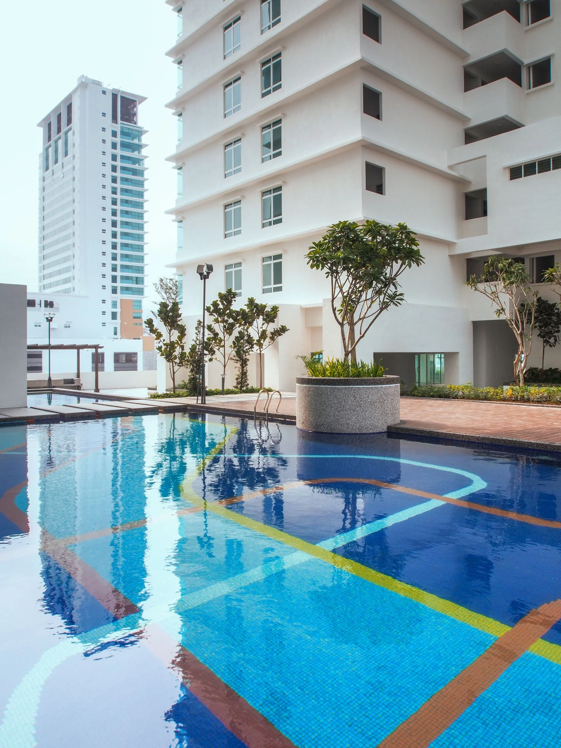 Lisa Azul Claro 1x1 Glossy Glass Mosaic