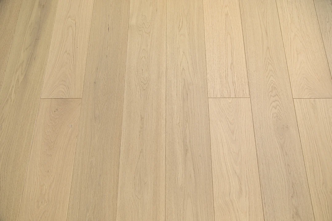 Lusso Euro Oak 7.5x74.81 Premium Select 3mm (Excimer System) Engineered Hardwood Flooring