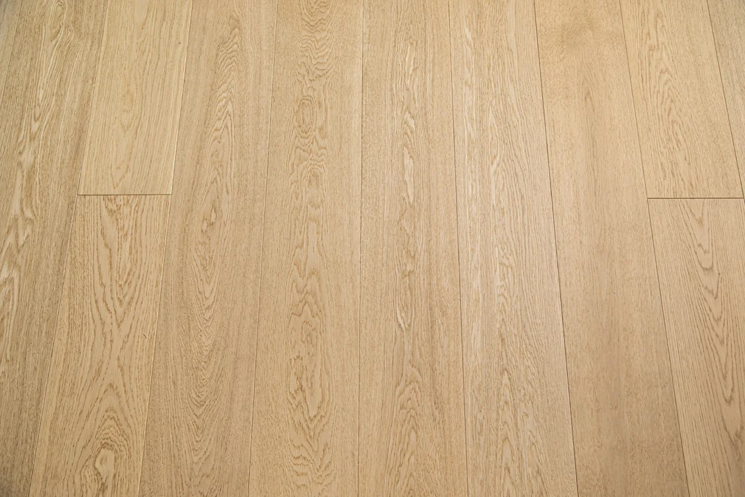 Lusso Euro Oak 7.5x74.81 Premium Select 3mm (Excimer System) Engineered Hardwood Flooring
