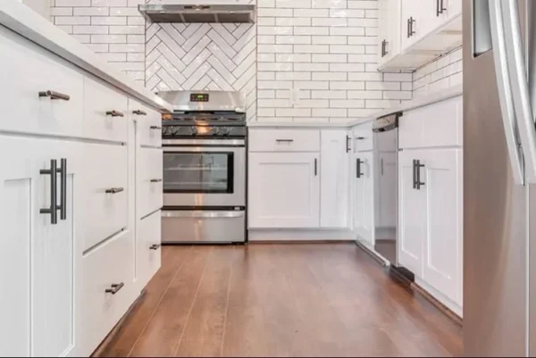 Maiolica Crackled White 3x12 Bullnose Ceramic Wall Tile