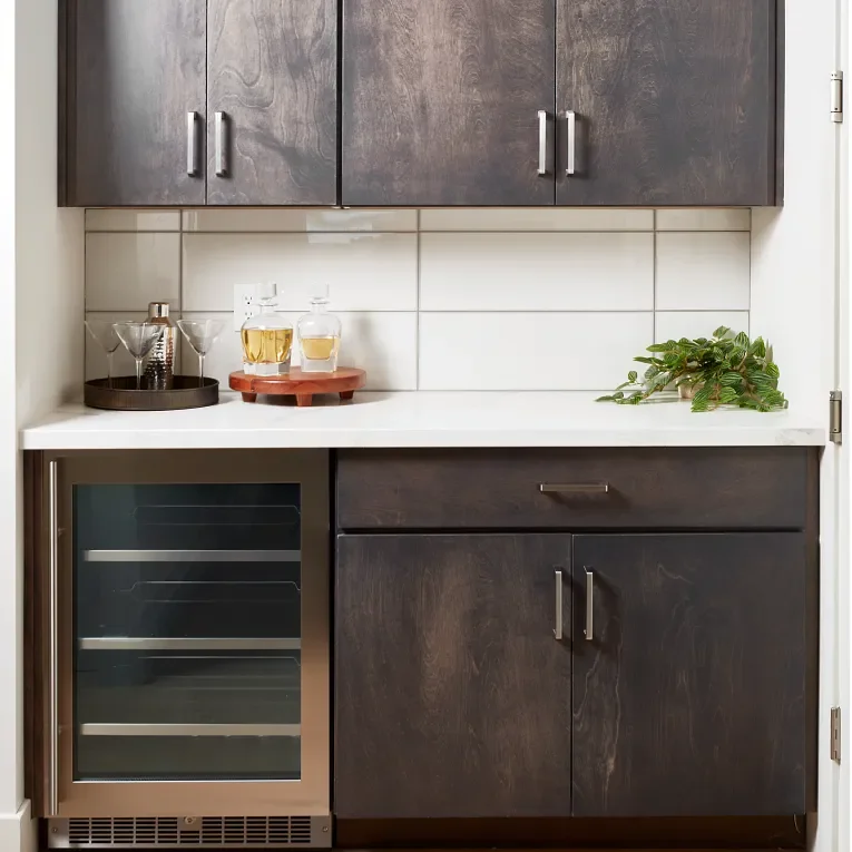 Vetri Acqua 8x24 Porcelain Tile